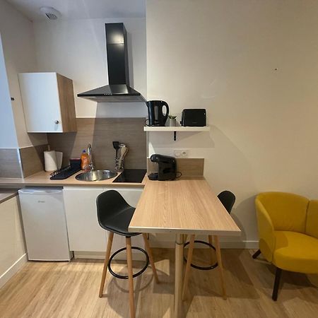Le Logis De Lyla Apartamento Loudun Exterior foto